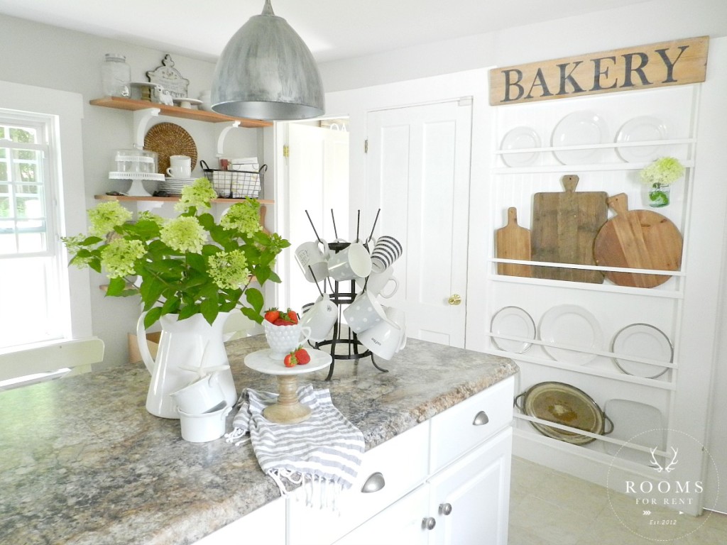 Antique Breadboards for a Farmhouse Kitchen | Rooms FOR Rent Blog