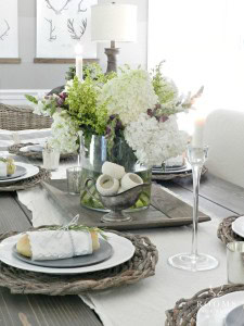 farmhouse table centerpiece | Rooms FOR Rent Blog