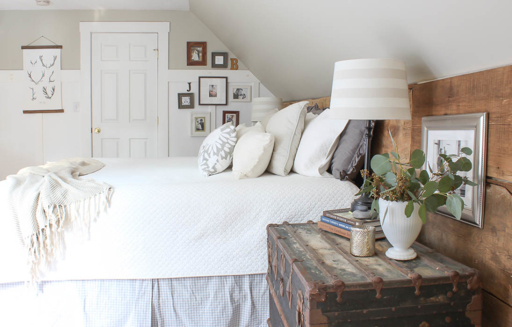 Farmhouse style Bedroom decor | Rooms FOR Rent Blog