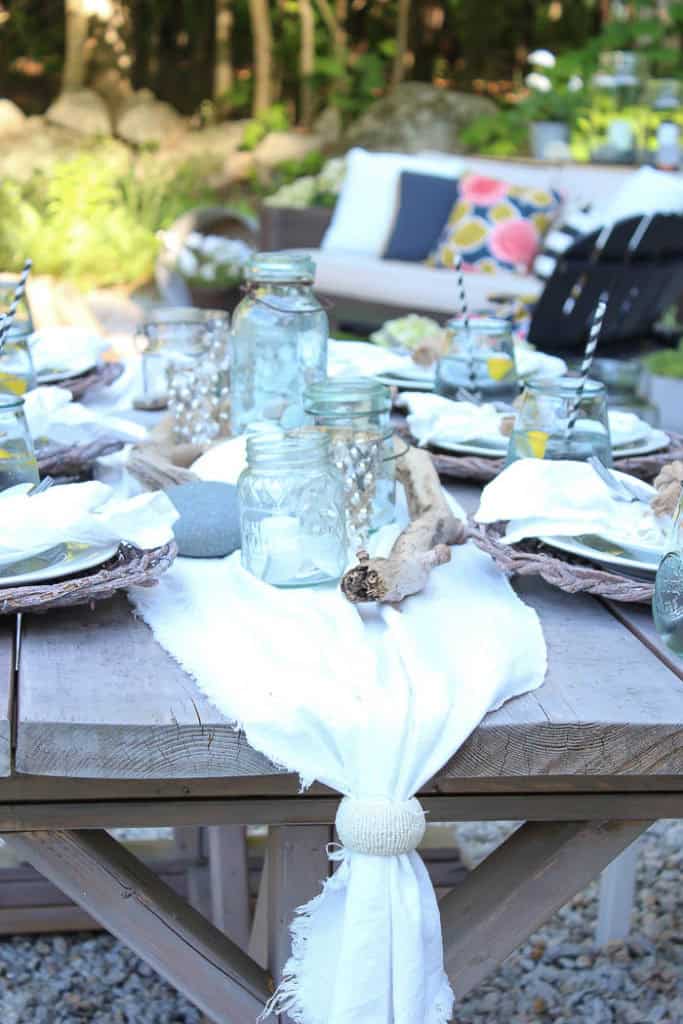 Summer Outdoor Dining | Rooms FOR Rent Blog