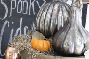 Halloween Beverage Station | Rooms For Rent Blog