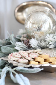 Christmas Tablescape | Rooms FOR Rent Blog