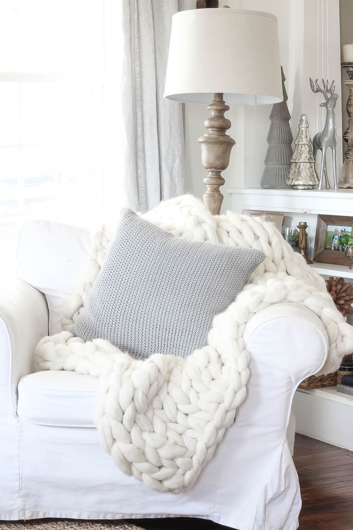 Chunky Knit Throw Blanket