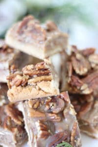 Pecan Pie Bars | Holiday Recipe | Rooms FOR Rent Blog