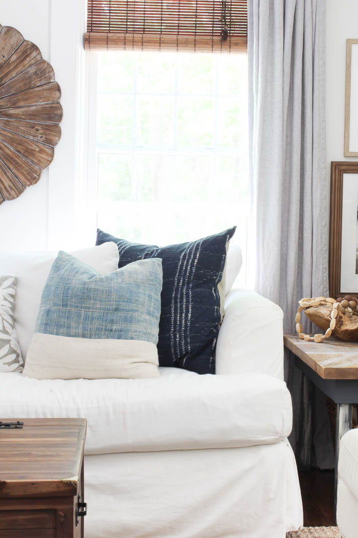 Summer Living Room Decor - Rooms For Rent blog
