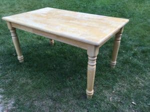 Simple Farmhouse Table Makeover | Rooms FOR Rent Blog