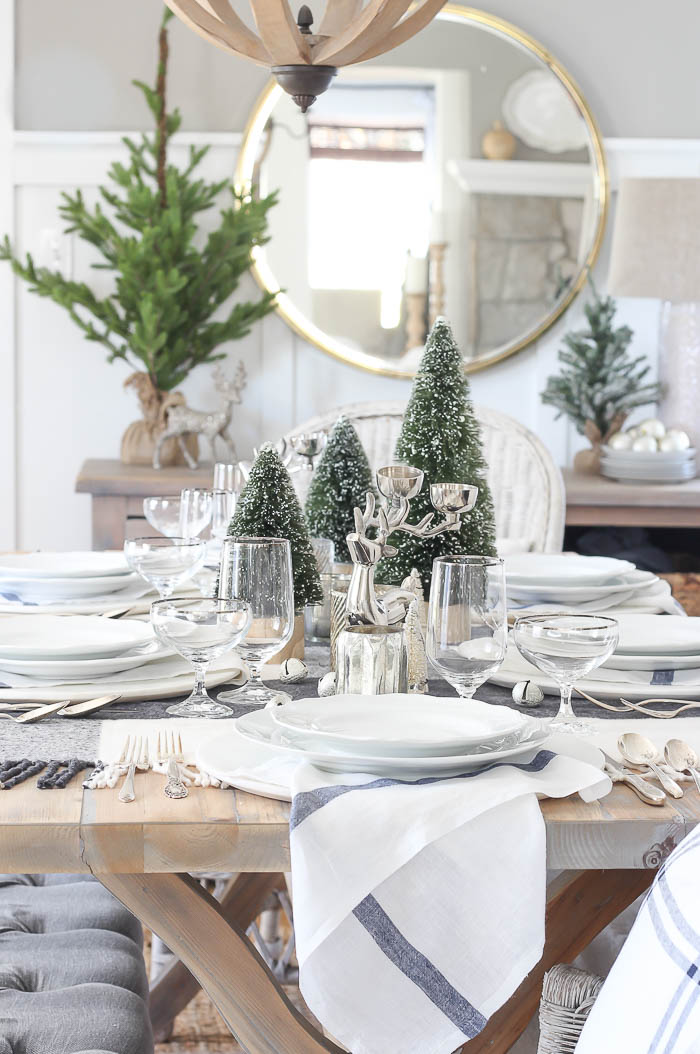 Casual Christmas Tablescape - Rooms For Rent blog