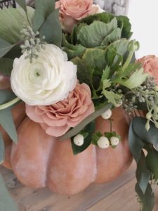 DIY Pumpkin Centerpiece | Rooms FOR Rent Blog