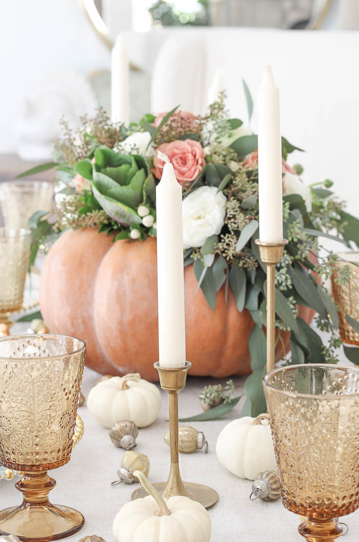 Pumpkin Centerpiece Thanksgiving Table - Rooms For Rent blog