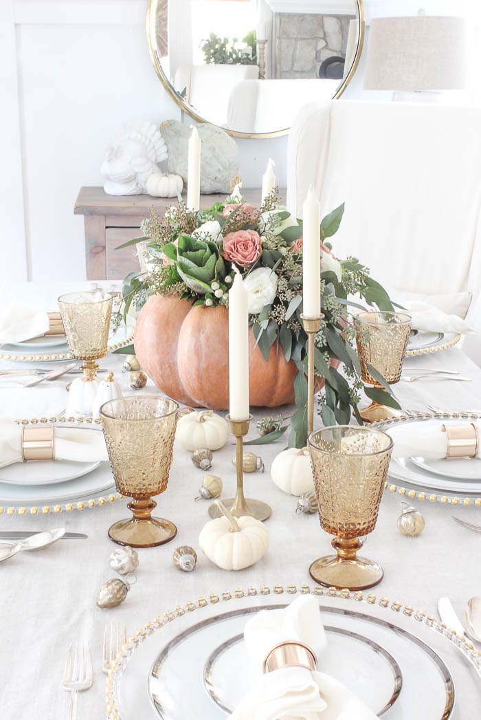 Pumpkin Centerpiece Thanksgiving Table - Rooms For Rent blog