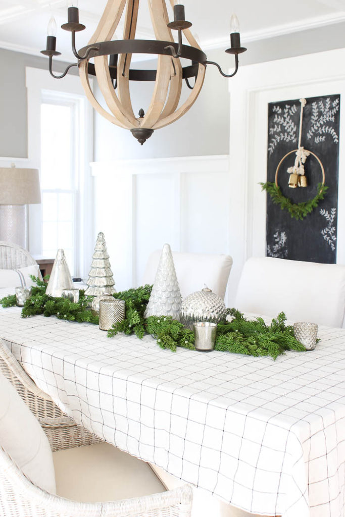 Christmas in the Dining Room {Part 2} | Rooms FOR Rent Blog