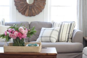Spring Living Room | Rooms FOR Rent Blog