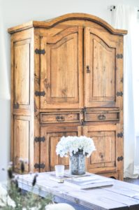 Farmhouse Home Tour Friday {vol.10} | Rooms FOR Rent Blog