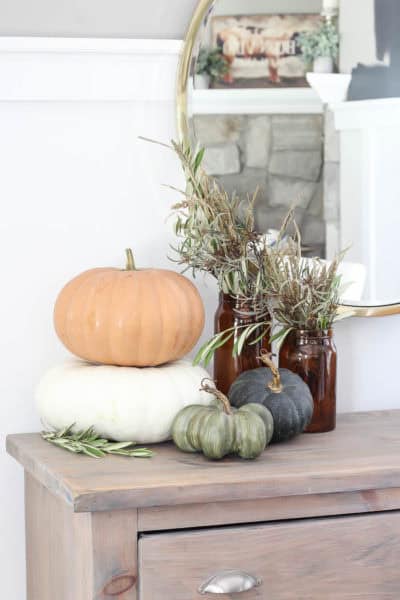 Fall Mantle ' 18 | Rooms for Rent Blog