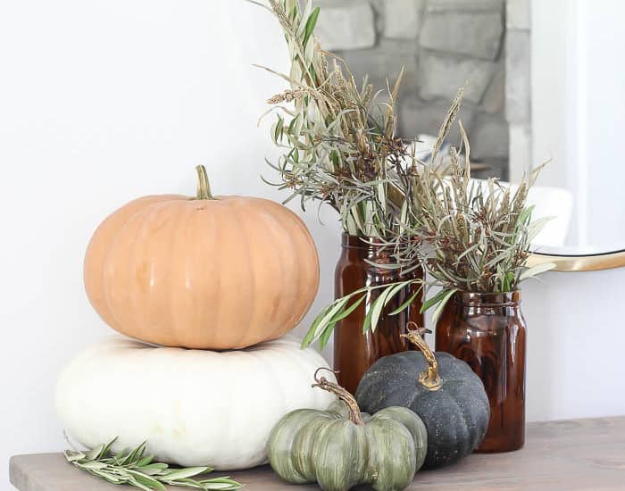 Fall Mantle ' 18 | Rooms for Rent Blog