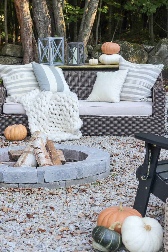 Fall Patio {2018} | Rooms for Rent Blog