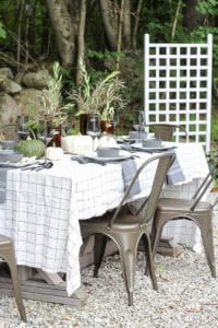 Fall Patio Tablescape '18 | Rooms for Rent blog