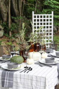 Fall Patio Tablescape '18 | Rooms for Rent blog