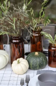 Fall Patio Tablescape '18 | Rooms for Rent blog
