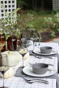 Fall Patio Tablescape '18 | Rooms for Rent blog
