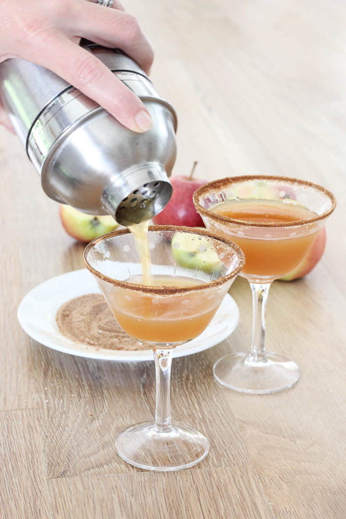 Salted Caramel Apple Cider Margarita | Rooms FOR Rent Blog