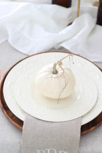 Thanksgiving Tablescape 2018 | Rooms FOR Rent Blog