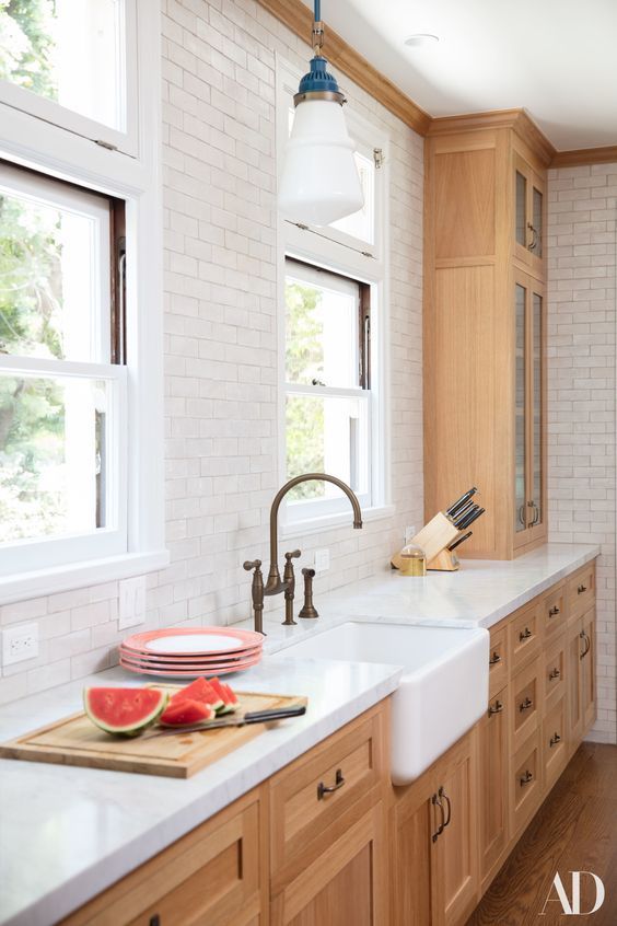 Kitchen Design Trends - Wood Cabinets | Rooms FOR Rent Blog