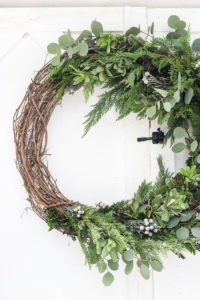 DIY Asymmetrical Wreath | Rooms FOR Rent Blog