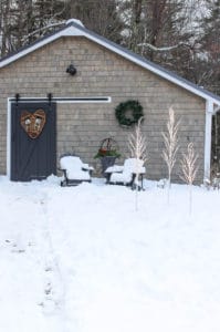 Cozy Christmas Decor | Rooms FOR Rent Blog