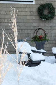 Cozy Christmas Decor | Rooms FOR Rent Blog