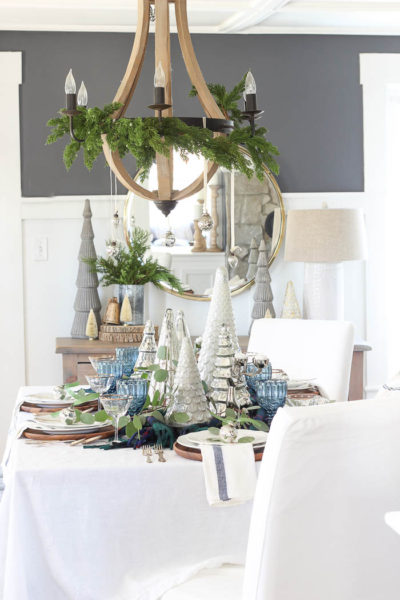 Eclectic Christmas Tablescape | 2018 - Rooms For Rent blog