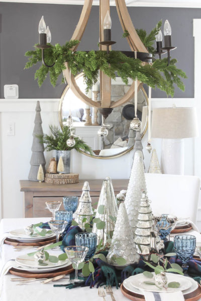 Eclectic Christmas Tablescape | 2018 - Rooms For Rent blog
