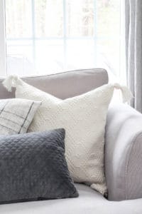 Cozy Throw Pillows | Rooms FOR Rent Blog