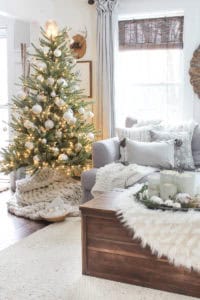 Farmhouse Christmas Tour | Rooms FOR Rent Blog