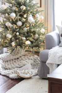 Farmhouse Christmas Tour | Rooms FOR Rent Blog