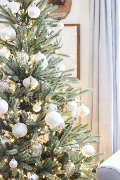 Cozy Christmas Wonderland with Balsam Hill - Rooms For Rent blog