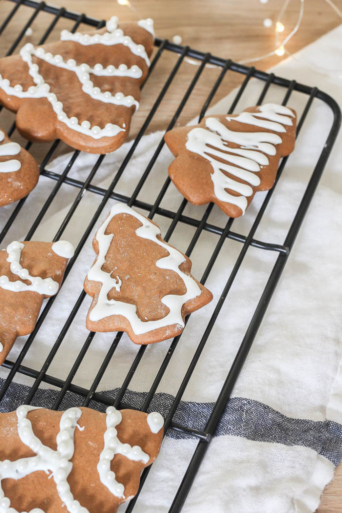 Gingerbread Cookies | Rooms FOR Rent Blog
