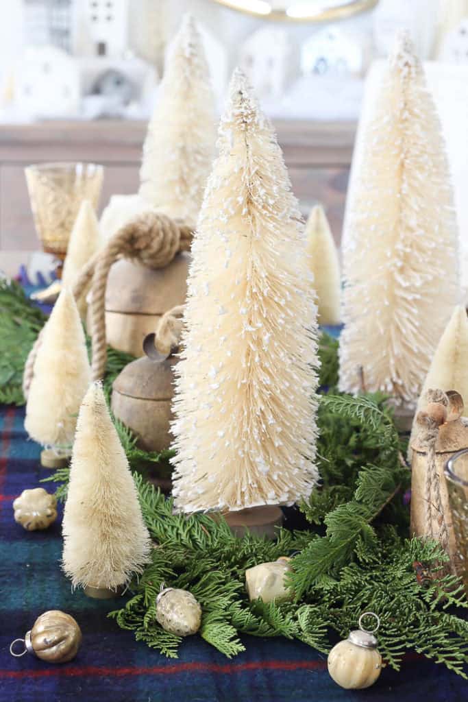 Rustic Christmas Tablescape | Rooms FOR Rent Blog