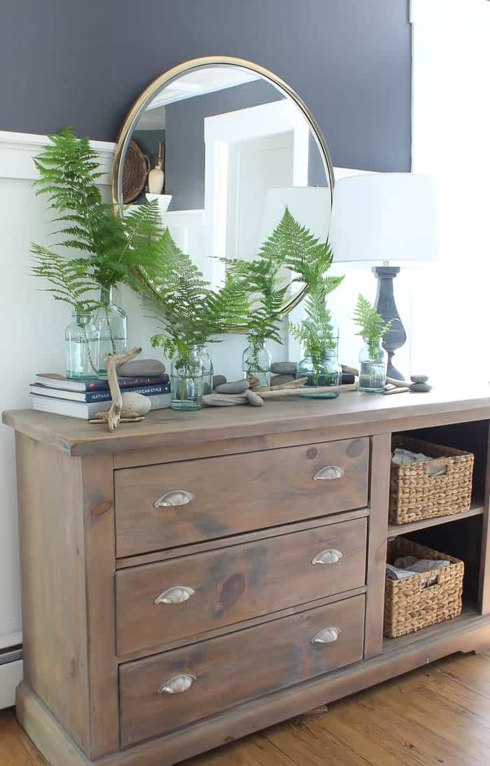 Summer Vignette | 2019 - Rooms For Rent blog