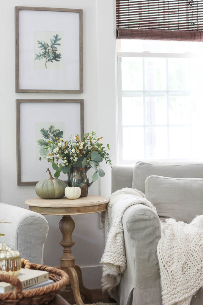 How to easily swap out artwork - Rooms For Rent blog