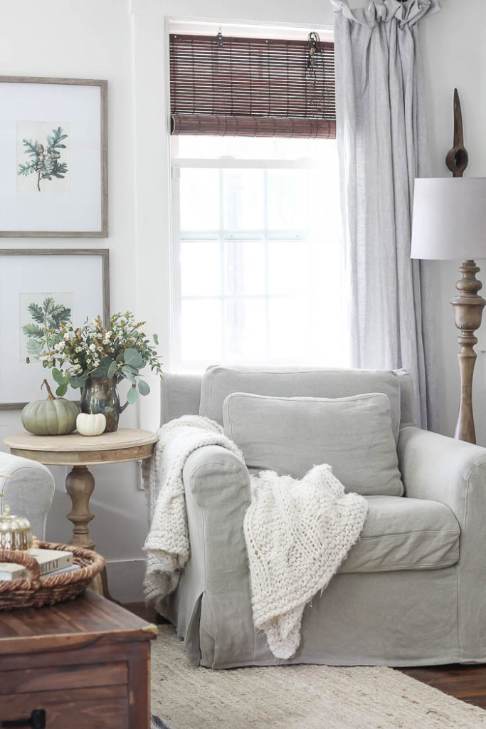 Fall Living Room | 2019 - Rooms For Rent blog