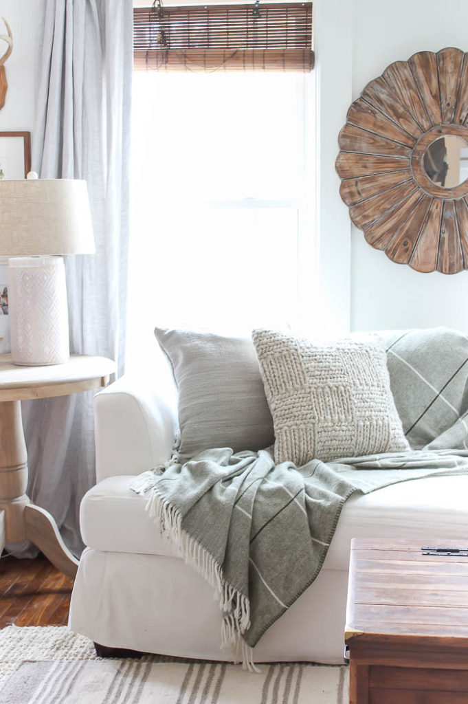 Transitioning Throw Pillows  Christmas Edition - Rooms For Rent blog