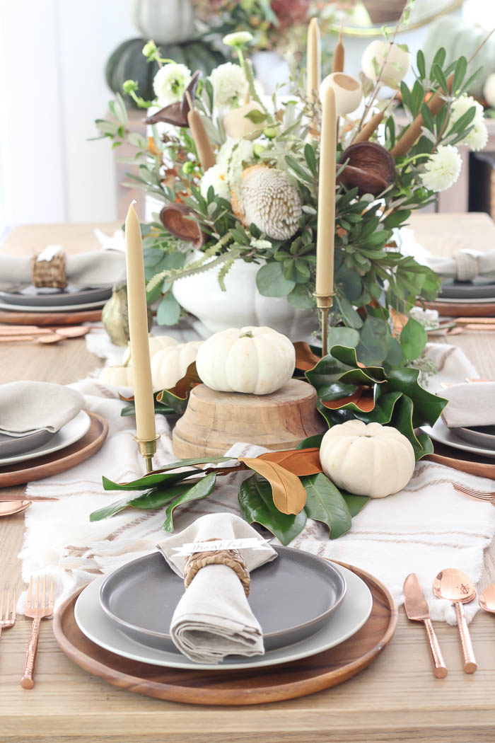 Thanksgiving Tablescape | 2020 - Rooms For Rent blog