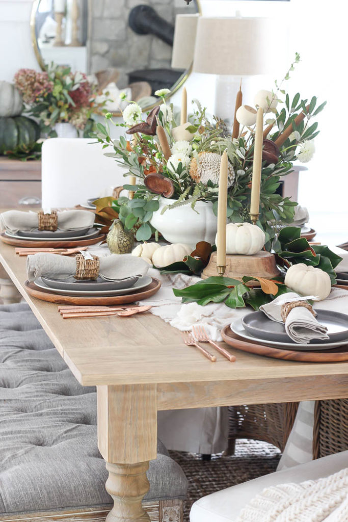 Thanksgiving Tablescape | 2020 - Rooms For Rent blog