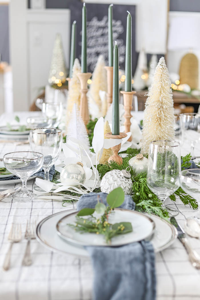 Festive Christmas Tablescape - Rooms For Rent blog