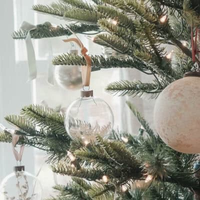 Preparing our Hearts + Home this Holiday Season