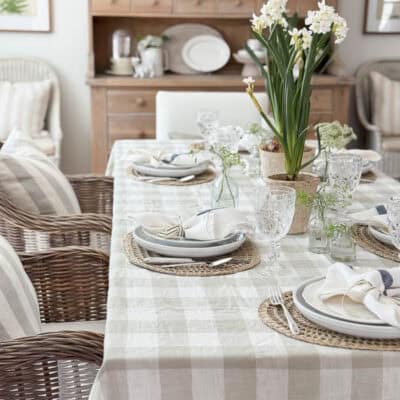 A Simple Spring Tablescape to Welcome the Season